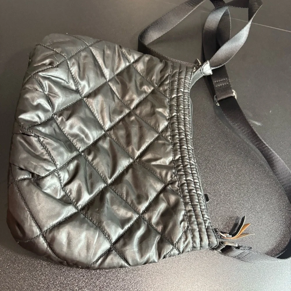 Vera Bradley Quilted Solid Black‎ Crossbody Bag purse soft shell lightweight